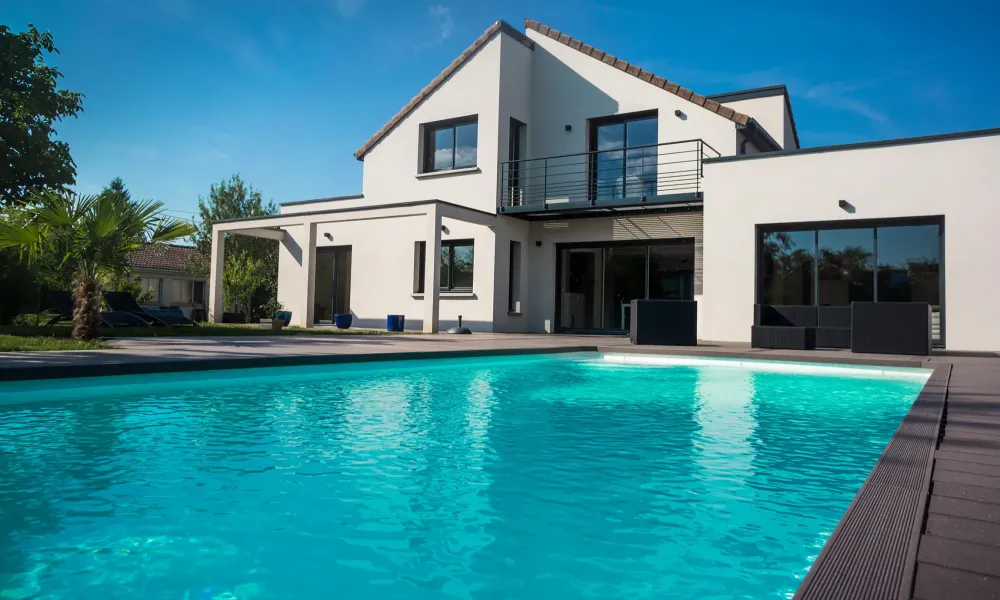 construction-installation-piscine-full